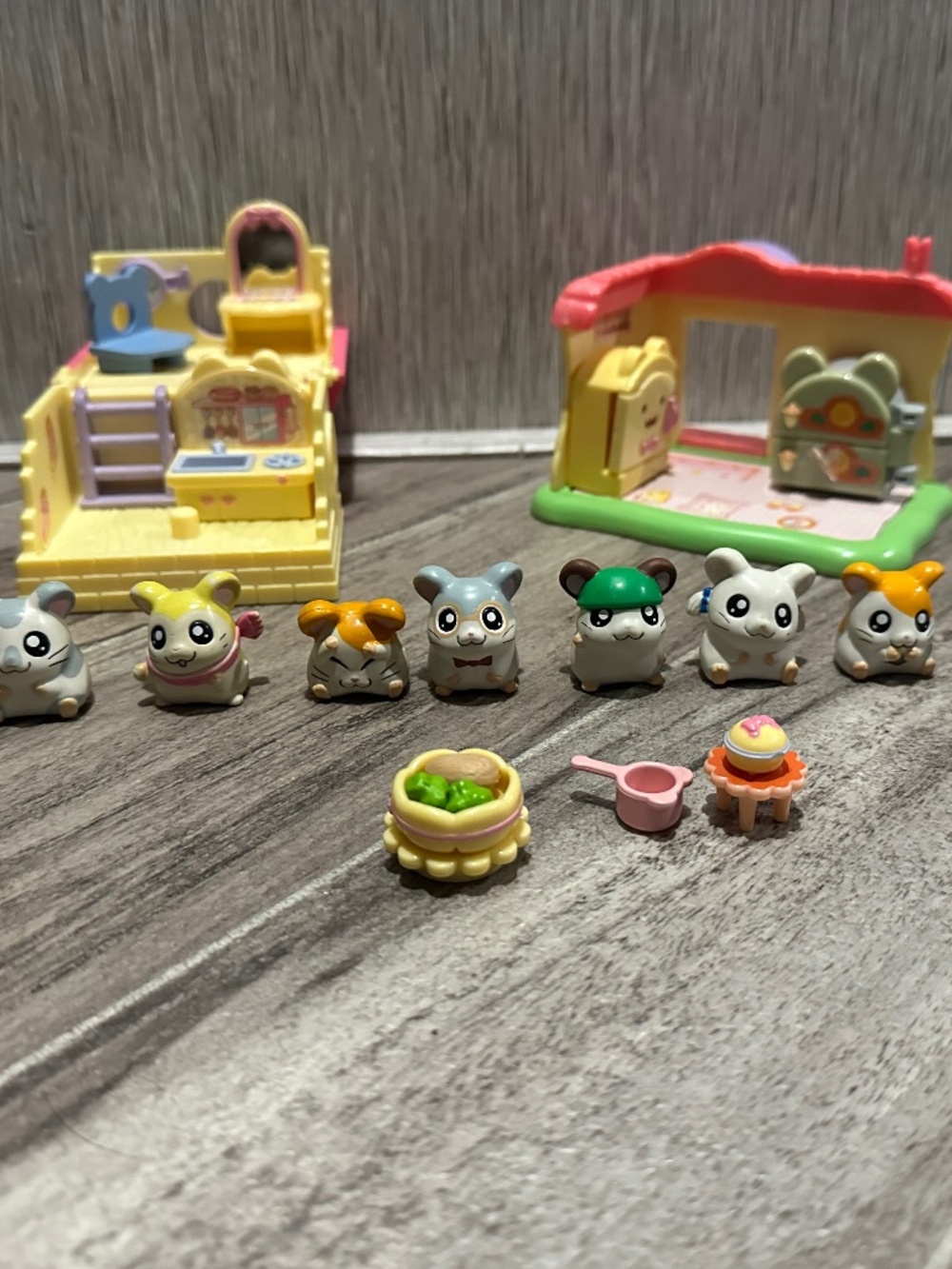 Hamtaro vintage y2k 2000s toy retro